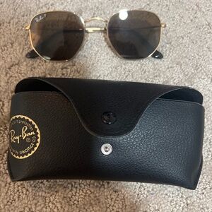 Women’s ray bans